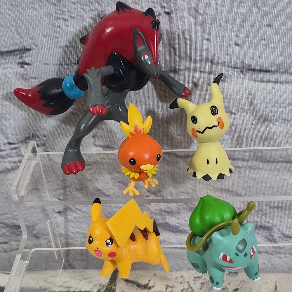Pokemon Figures Lot Of 5 BULBASAUR Zoroark‎ And More
